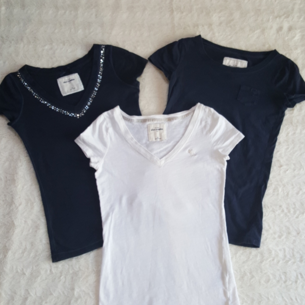 Abercrombie and Fitch Bundle Girls Shirts Medium